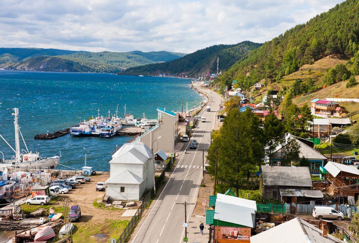 Листвянка байкал фото лето